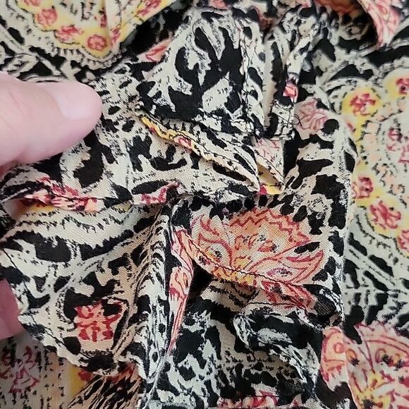 EC LAUREN RALPH LAUREN PETITE 100% COTTON BLOUSE WITH RUFFLE SZ.P/M - Picture 3 of 5